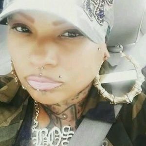 Meet your Posher, Meredith